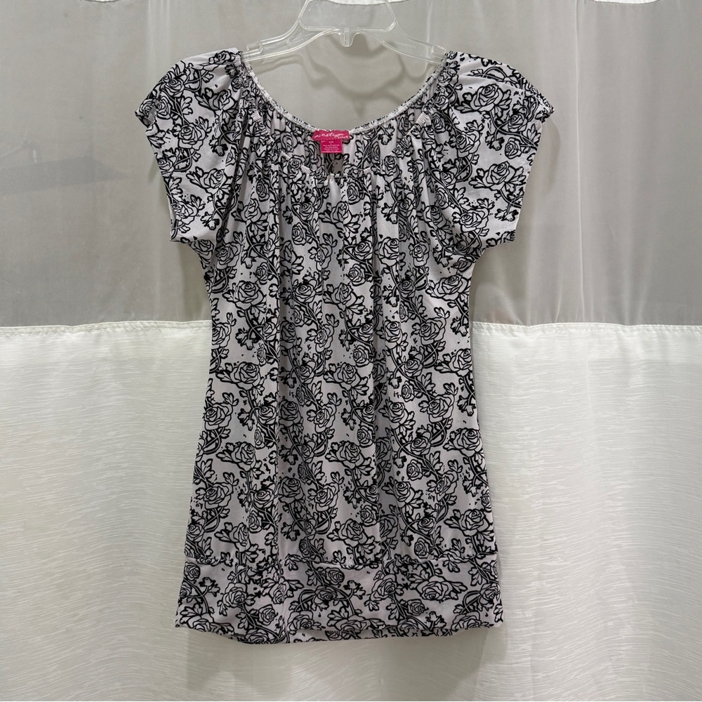 Prestige Edge White & Black Shortsleeved  Blouse Size L Casual Top